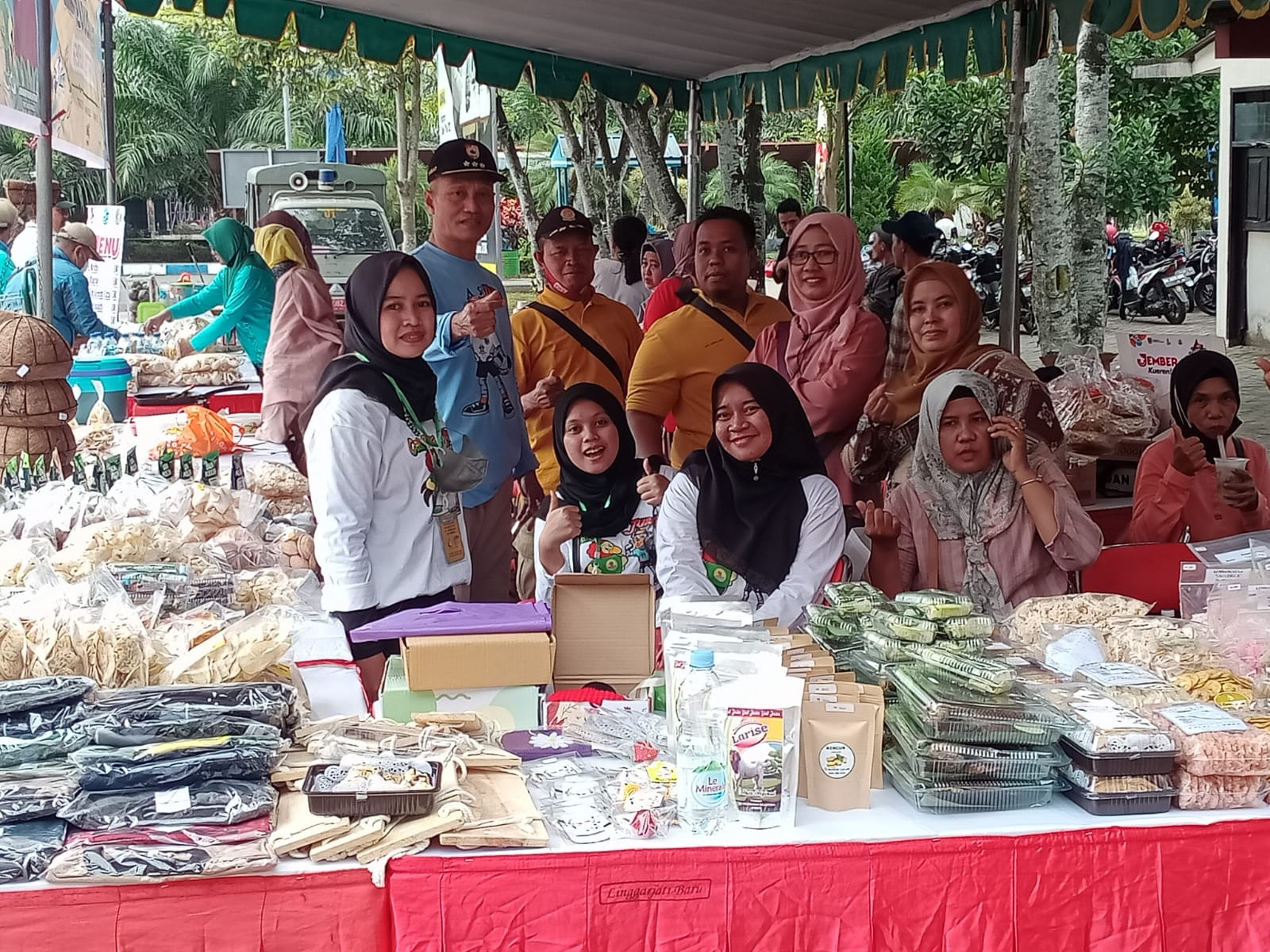 jambu-kristal-rengginang