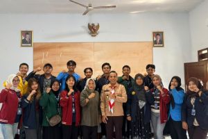 rampungkan-pengabdian-di-5-desa-mahasiswa-kkn-kolaboratif-se-kecamatan-kencong-resmi-ditarik-20260826